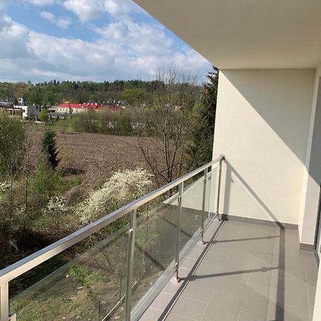Apartament Green Estate Przemyśl Exteriör bild